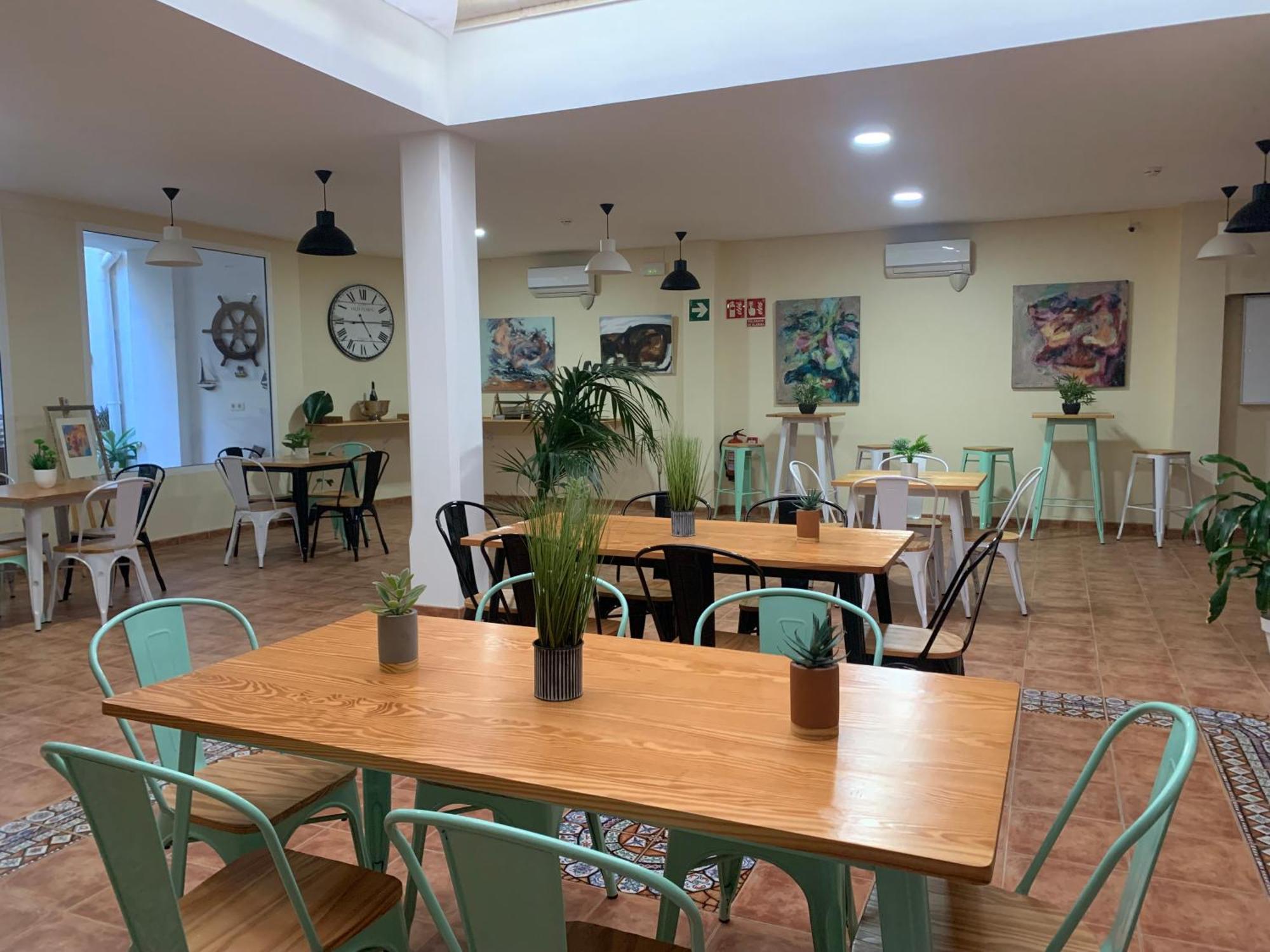 Hostel Sea&Dreams 卡尔佩 外观 照片